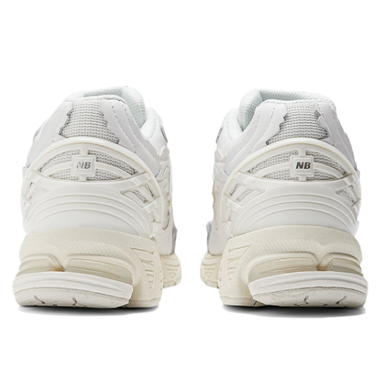 1906D Protection Pack White Leather Sneaker