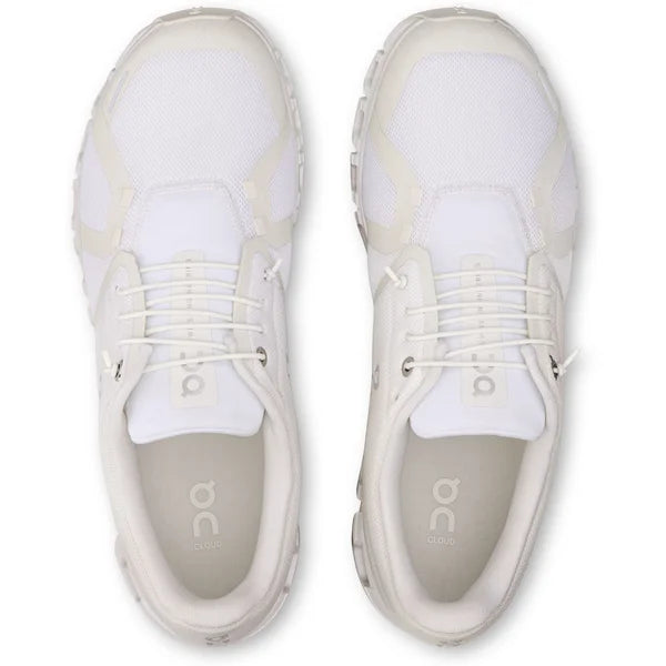 Cloud Sechs Weiß Sneaker
