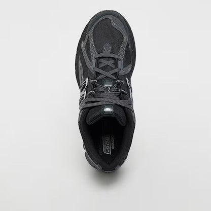 1906 Schwarz Sneaker