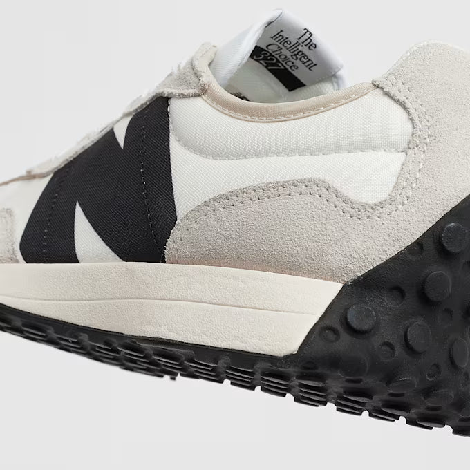 327 Grau Sneaker