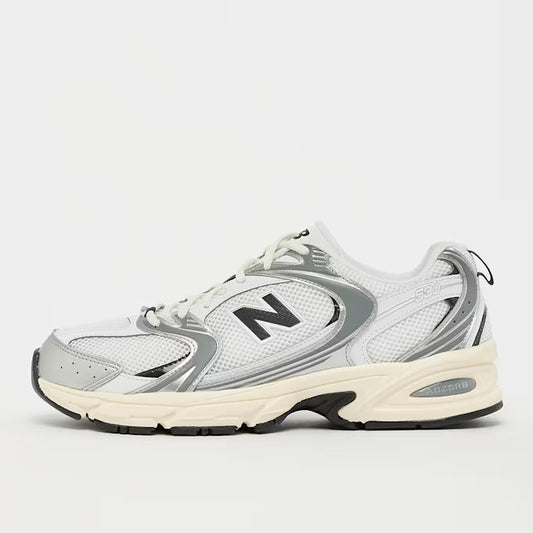530 Weiß/Silber Sneaker