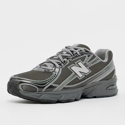 740 Grau Sneaker