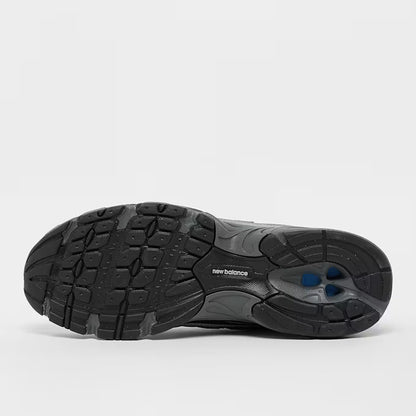 740 Grau Sneaker