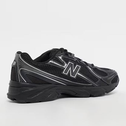 740 schwarz Sneaker