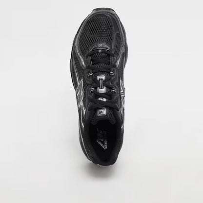 740 schwarz Sneaker