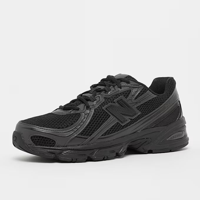 740 schwarz Sneaker