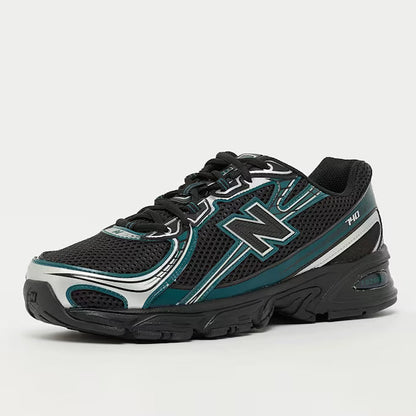 740 Schwarz/Blau Sneaker