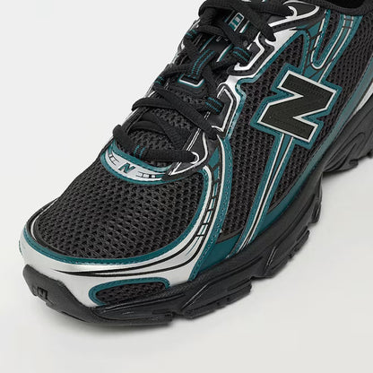 740 Schwarz/Blau Sneaker
