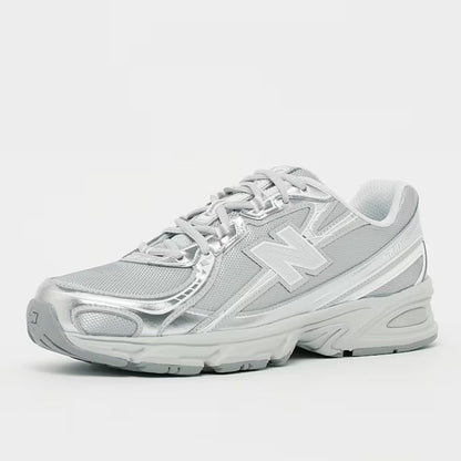 740 Silber Sneaker