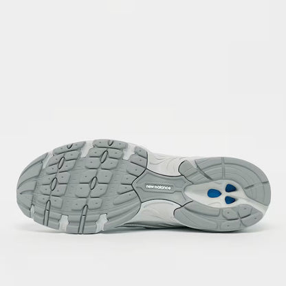 740 Silber Sneaker