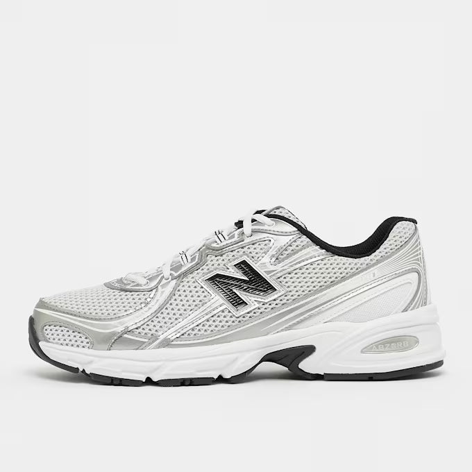 740 Weiß/Silber Sneaker