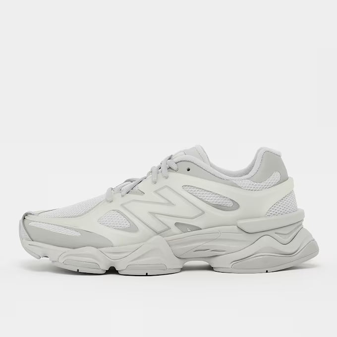 9060 Beige/Grau Sneaker