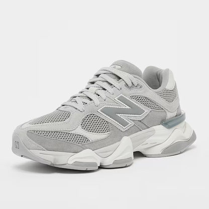 9060 Grau Sneaker