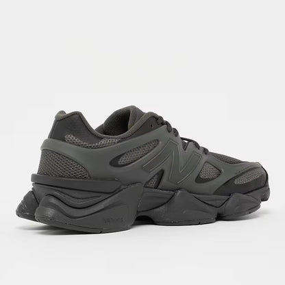9060 Grau Sneaker
