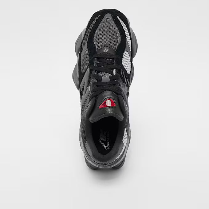 9060 Schwarz Sneaker