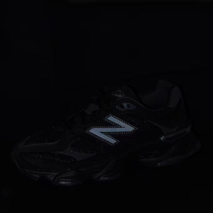9060 Schwarz Sneaker