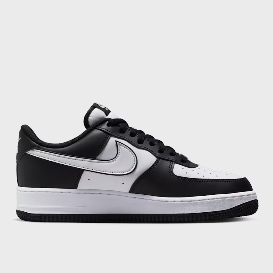 Force 1 07 LV8 Herren Schwarz/Weiß Sneaker