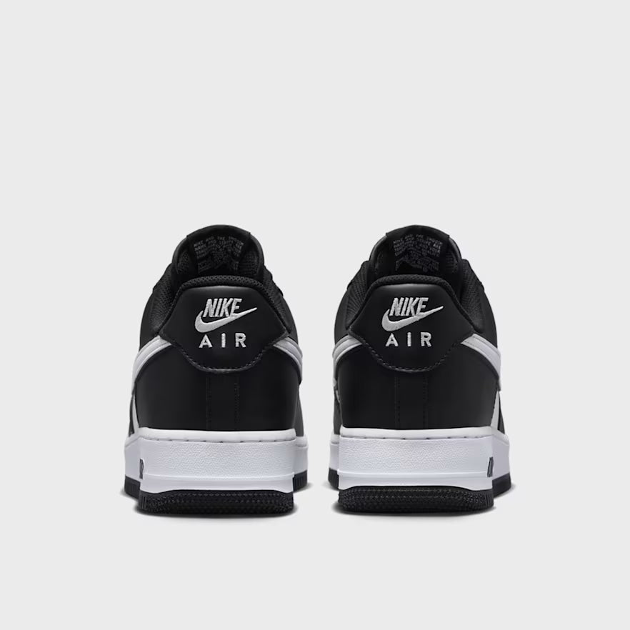 Force 1 07 LV8 Herren Schwarz/Weiß Sneaker