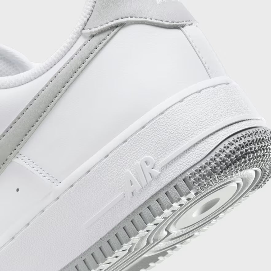 Force 1 07 LV8 Herren Weiß Sneaker