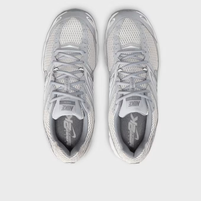 NikeAir Max Moto 2K Herren Grau Sneaker