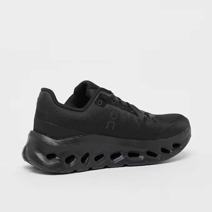 Cloud Tilt Damen Schwarz Sneaker