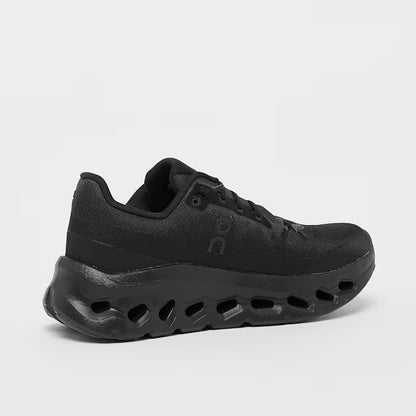 Cloud Tilt Damen Schwarz Sneaker